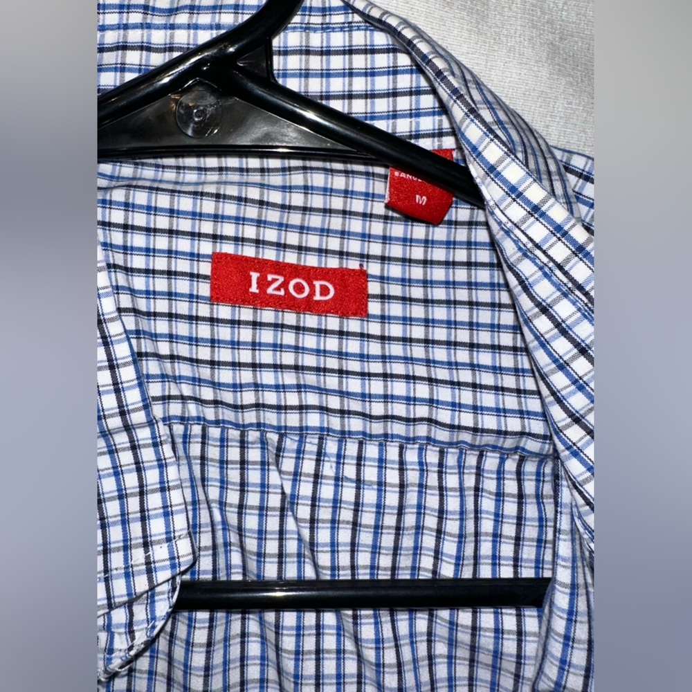 Men’s short sleeve button up shirt - Medium